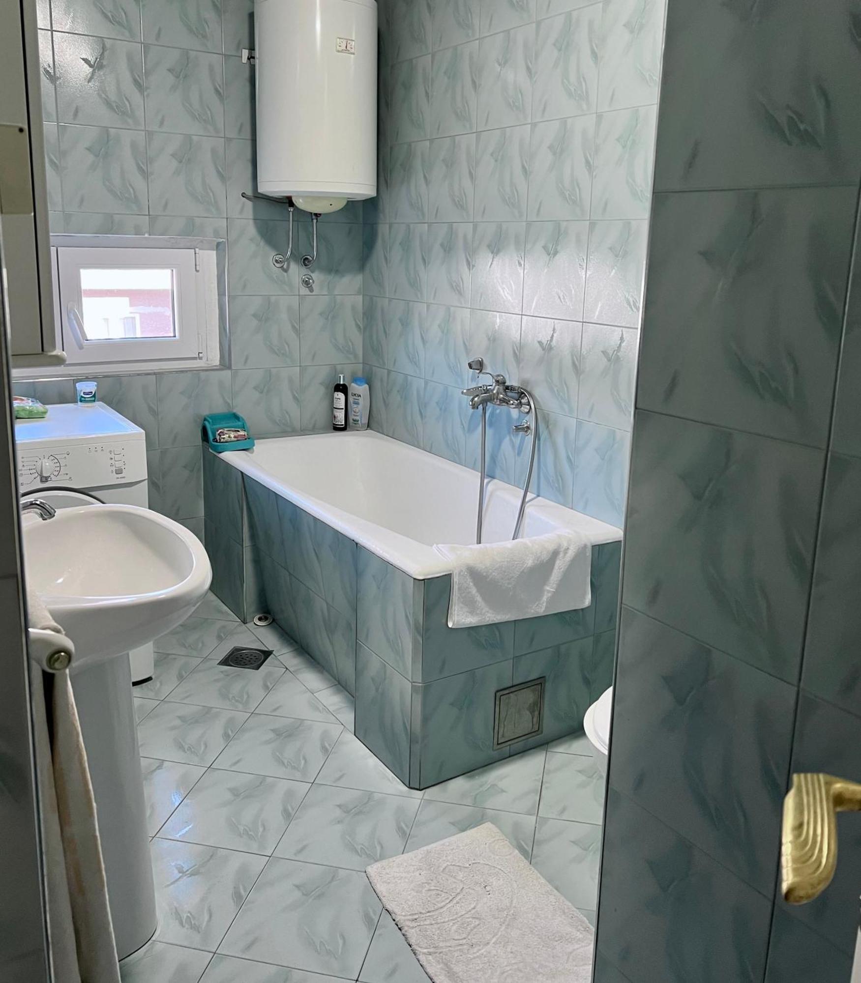 City Center Square Deluxe Nest Подгорица Экстерьер фото